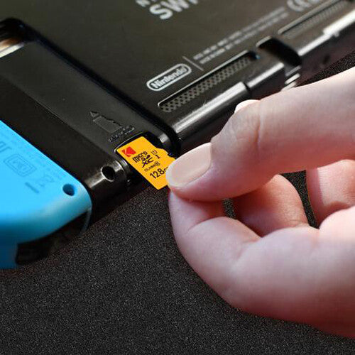 Tarjeta Kodak 128GB Ultra Performance UHS-I microSDXC con SD Adapter - vista trasera