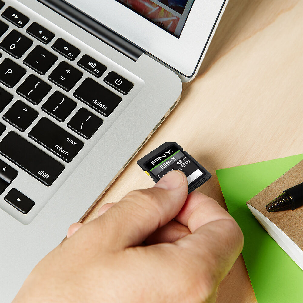 Tarjeta PNY 256GB Elite-X UHS-I SDXC - contenido de la caja