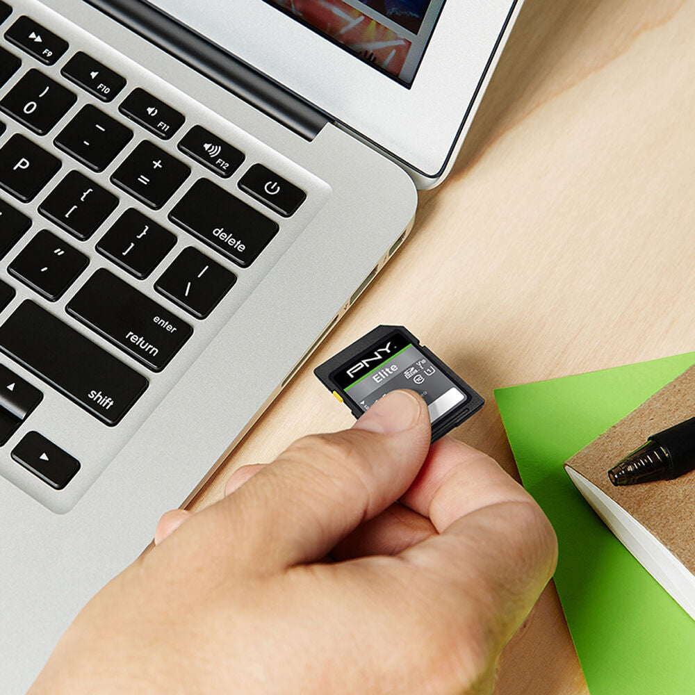 Tarjeta PNY 32GB Elite UHS-I SDHC - en uso