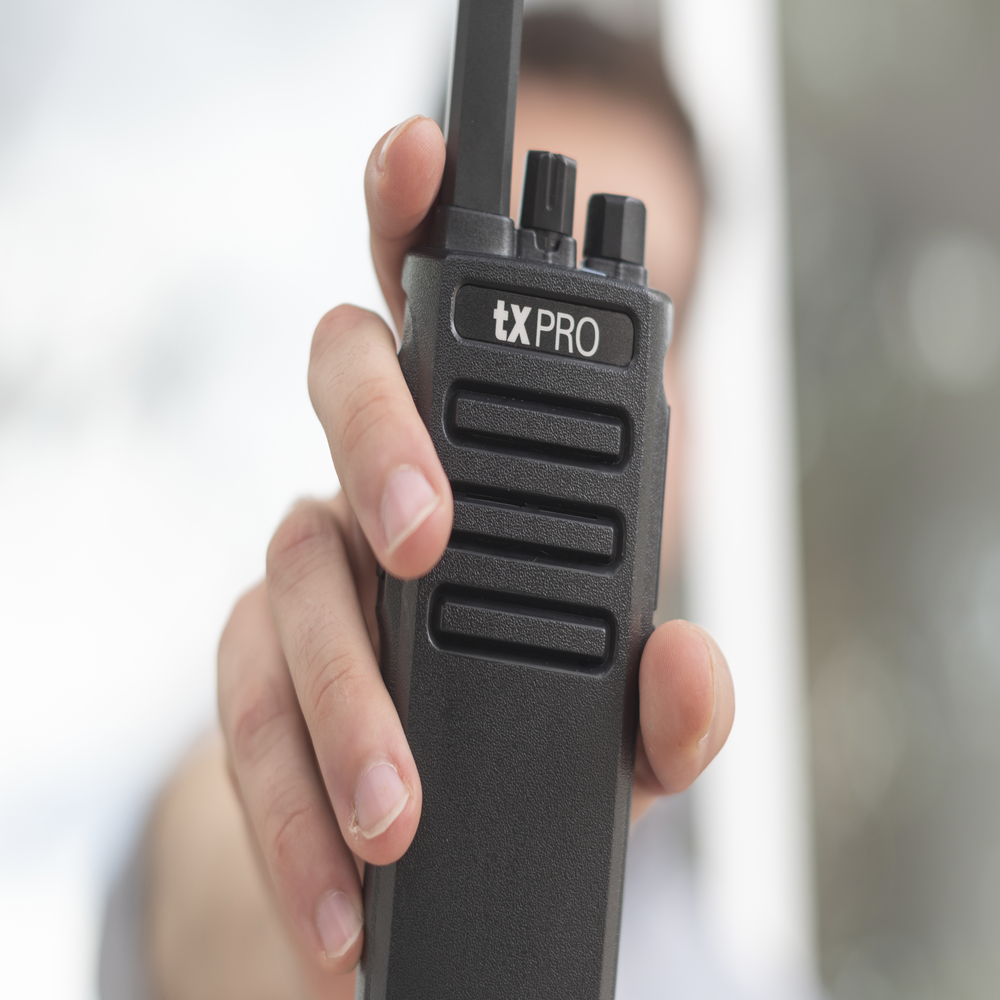 Radio Portátil UHF TXPro TX-600 4 W